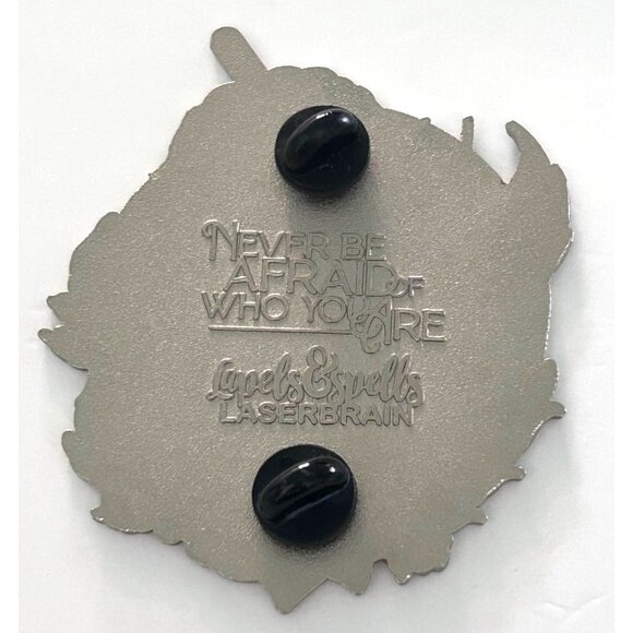 Star Wars Fantasy Pin Laserbrain Patch Co Princess Leia Lightsaber Space Roses - Picture 3 of 3